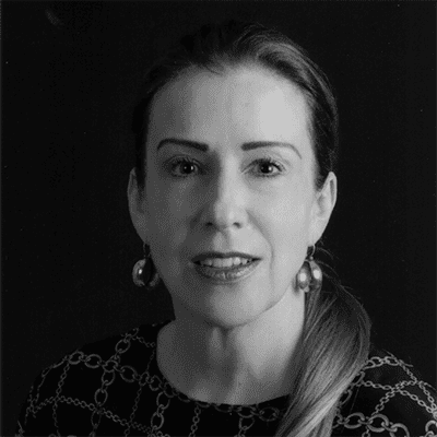 Julia Santibáñez
